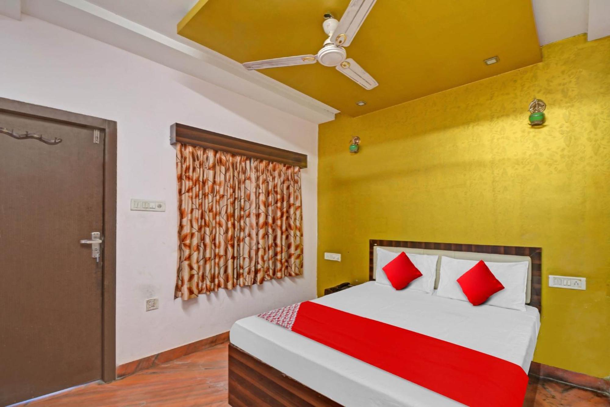 Hotel O Shree Balaji Hotel & Restaurant Bedla 外观 照片